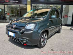 FIAT Panda Cross Elettrica/Benzina 2023 usata, Como