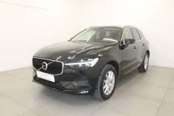 VOLVO XC60 Elettrica/Diesel 2021 usata, Caserta