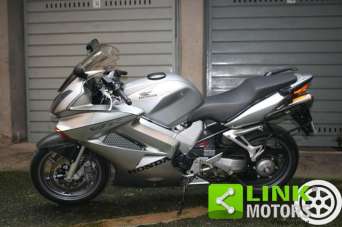 HONDA VFR 800 Benzina 2004 usata