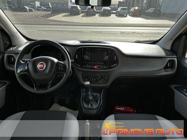 FIAT Doblo Benzina/GPL 2019 usata, Modena foto