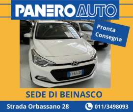 HYUNDAI i20 Benzina 2017 usata