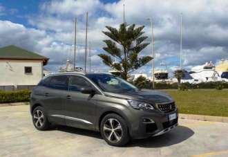 PEUGEOT 3008 Diesel 2018 usata, Lecce