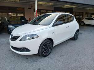 LANCIA Ypsilon Elettrica/Benzina 2023 usata, Genova