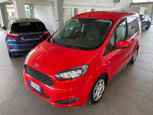 FORD Tourneo Courier Benzina 2017 usata