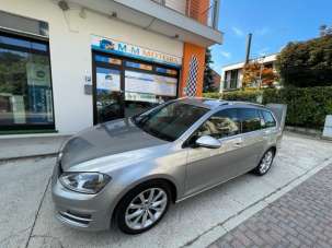 VOLKSWAGEN Golf Variant Diesel 2015 usata