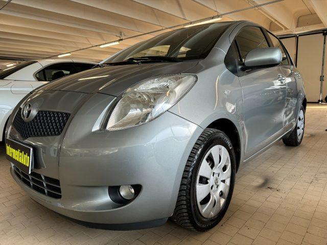 TOYOTA Yaris Benzina 2009 usata, Italia foto