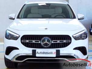 MERCEDES-BENZ GLA 200 Elettrica/Benzina 2023 usata, Brescia