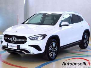 MERCEDES-BENZ GLA 180 Elettrica/Benzina 2023 usata, Brescia