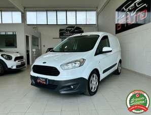 FORD Transit Courier Diesel 2016 usata, Milano