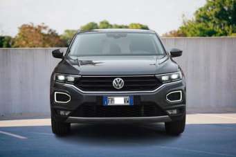 VOLKSWAGEN T-Roc Diesel 2018 usata, Caserta