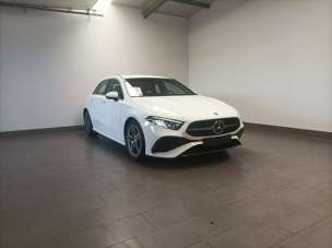 MERCEDES-BENZ A 200 Elettrica/Benzina 2023 usata