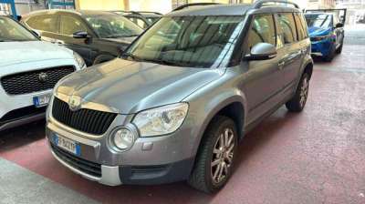 SKODA Yeti Benzina 2012 usata, Milano