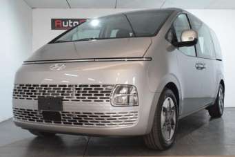 HYUNDAI Staria Diesel usata