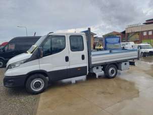 IVECO Daily Diesel 2021 usata