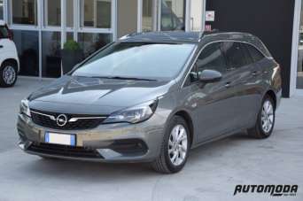 OPEL Astra Diesel 2021 usata, Firenze