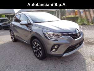 RENAULT Captur Benzina 2023 usata, Roma