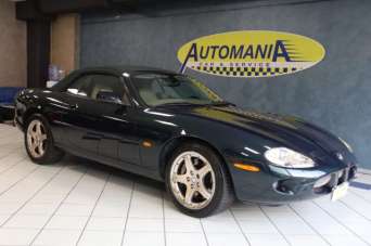 JAGUAR XKR Benzina 2000 usata