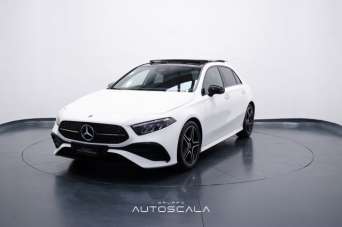 MERCEDES-BENZ A 200 Diesel 2023 usata, Napoli