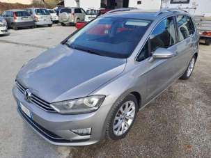 VOLKSWAGEN Golf Sportsvan Diesel 2016 usata, Lucca