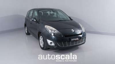 RENAULT Scenic Diesel 2010 usata