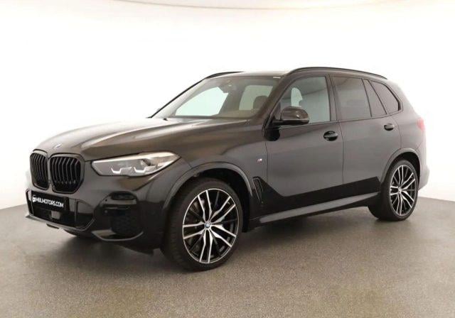 BMW X5 Diesel 2022 usata, Milano foto