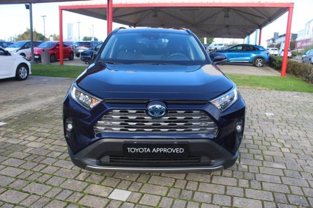 TOYOTA RAV 4 Elettrica/Benzina 2022 usata foto