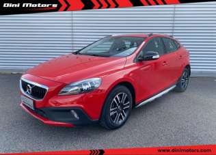 VOLVO V40 Cross Country Diesel 2016 usata, Pesaro e Urbino