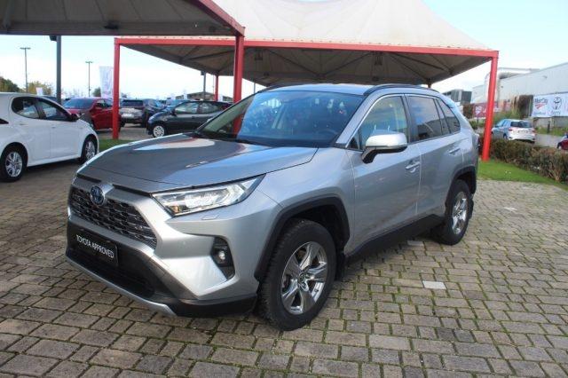 TOYOTA RAV 4 Elettrica/Benzina 2022 usata foto