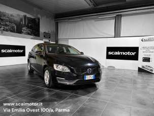 VOLVO V60 Diesel 2016 usata