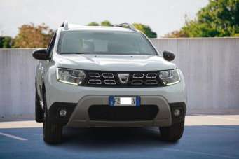 DACIA Duster Benzina/GPL 2019 usata, Caserta