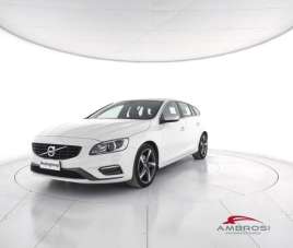 VOLVO V60 Diesel 2015 usata, Perugia