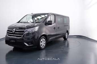 RENAULT Trafic Diesel 2021 usata, Napoli