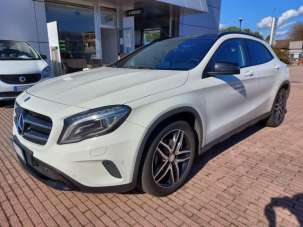 MERCEDES-BENZ GLA 200 Diesel 2016 usata