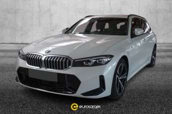 BMW 320 Elettrica/Diesel 2023 usata