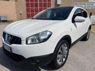 NISSAN Qashqai Diesel 2010 usata