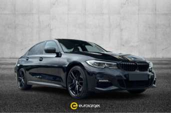 BMW 330 Benzina 2021 usata