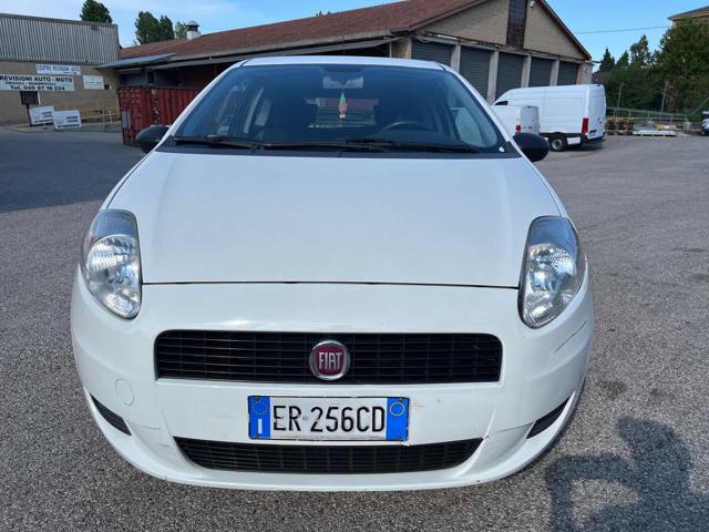 FIAT Grande Punto Benzina 2013 usata foto