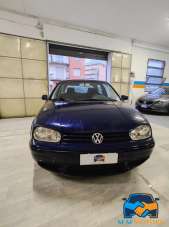 VOLKSWAGEN Golf Benzina 2000 usata