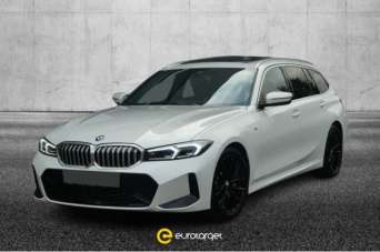 BMW 330 Elettrica/Diesel 2023 usata