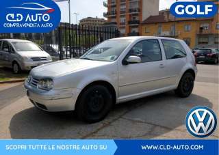 VOLKSWAGEN Golf Benzina 2002 usata