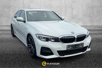 BMW 320 Elettrica/Diesel 2021 usata