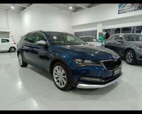 SKODA Superb Diesel 2024 usata