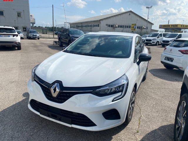 RENAULT Clio Benzina 2023 usata, Treviso foto