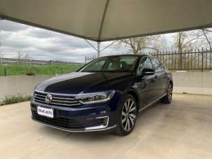 VOLKSWAGEN Passat Elettrica/Benzina 2017 usata