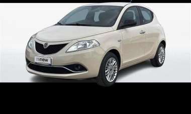 LANCIA Ypsilon Benzina 2017 usata, Lecce