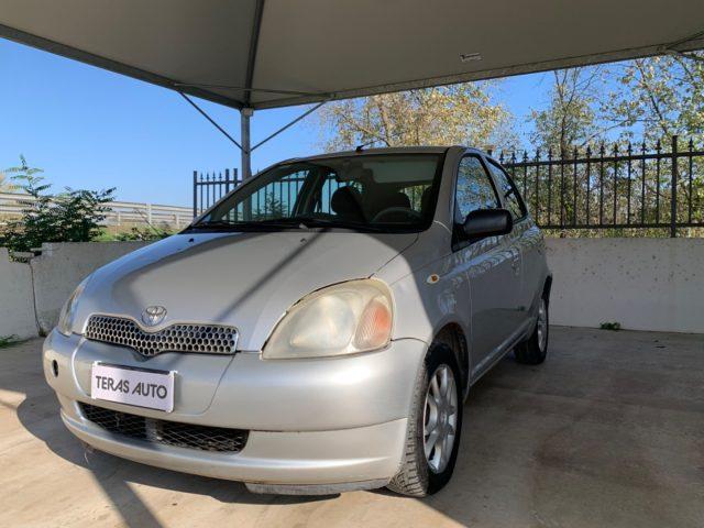 TOYOTA Yaris Benzina 2002 usata foto