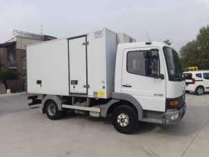 MERCEDES-BENZ 815 FRIGO ATP REGOLARE REVISIONATO Diesel 2001 usata