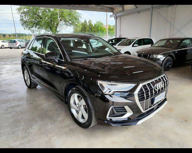 AUDI Q3 Diesel 2020 usata, Macerata foto