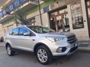 FORD Kuga Diesel 2019 usata, Bari