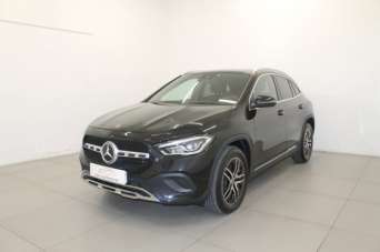 MERCEDES-BENZ GLA 200 Diesel 2021 usata, Caserta